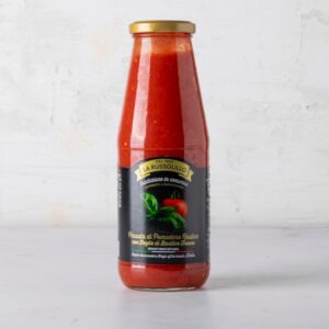 La Russolillo bazsalikomos passzírozott paradicsom 680g